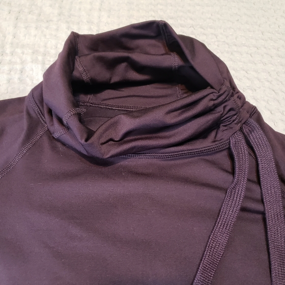 Nike Therma-FIT Cowl Neck Running Top - Eggplant/Plum - Size Large - Picture 3 of 9
